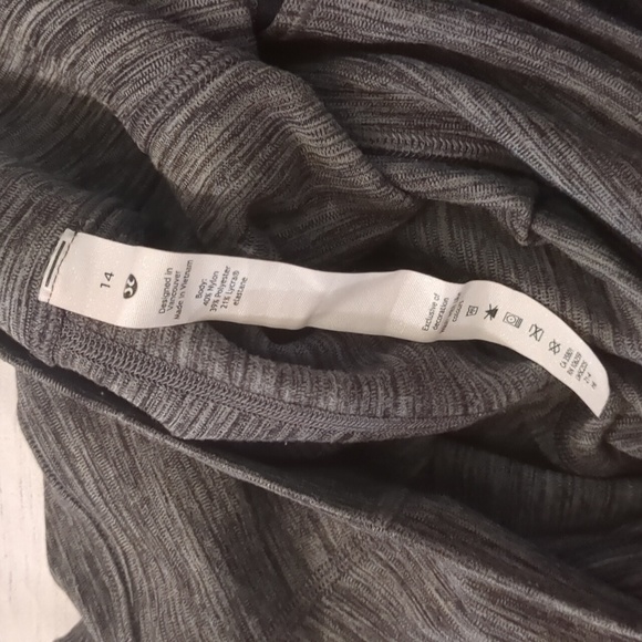 Lululemon align high rise heathered graphite gray cropped leggings size 14 - Picture 4 of 7